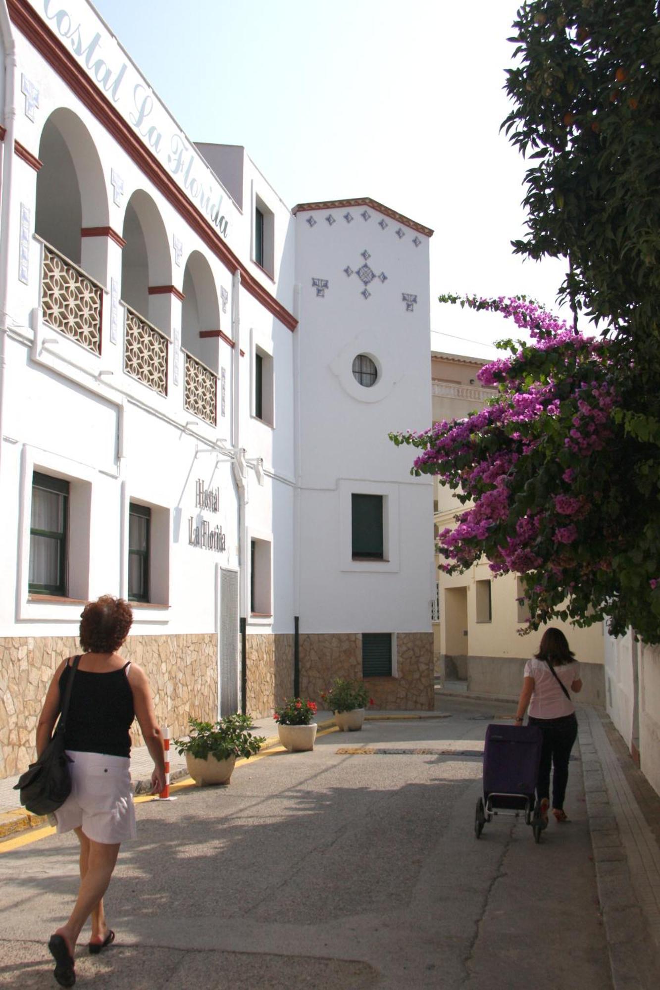 Hostal La Florida Llança Exterior foto